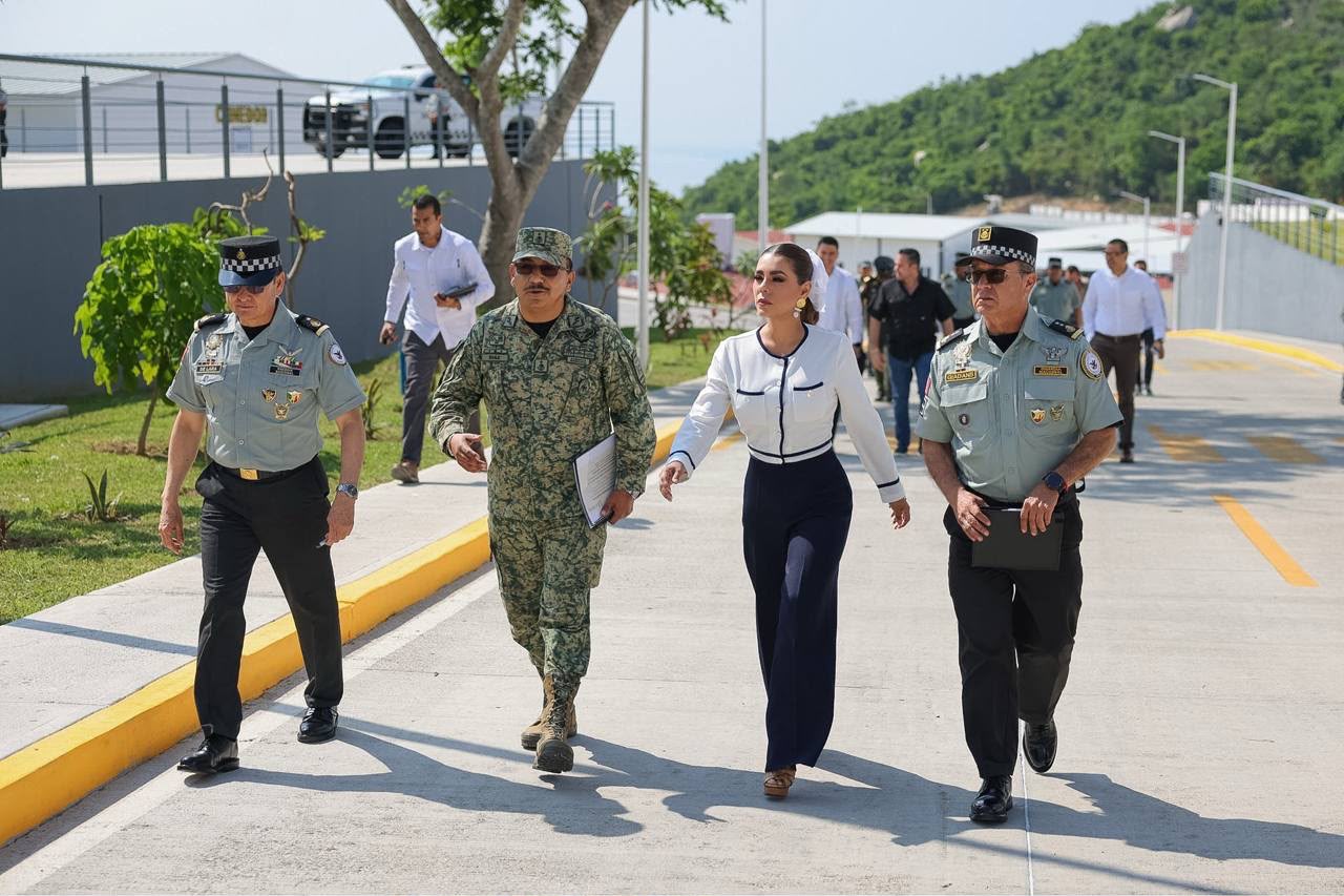 Evelyn Salgado refrenda respaldo a la Guardia Nacional e inaugura nuevas instalaciones en Acapulco